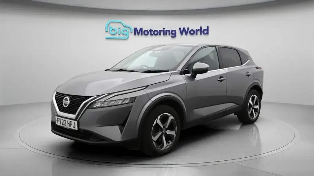 Used Nissan Qashqai N-Connecta 158 HP (116 kW) 2022 Grey SUV