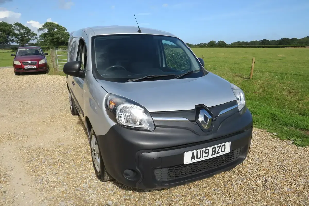 Used Renault Kangoo Business 44 kW (60 HP) 2019 Grey MPV