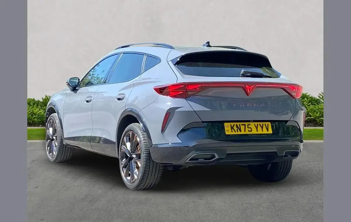 Used Cupra Formentor 150 HP (110 kW) 2025 Grey SUV