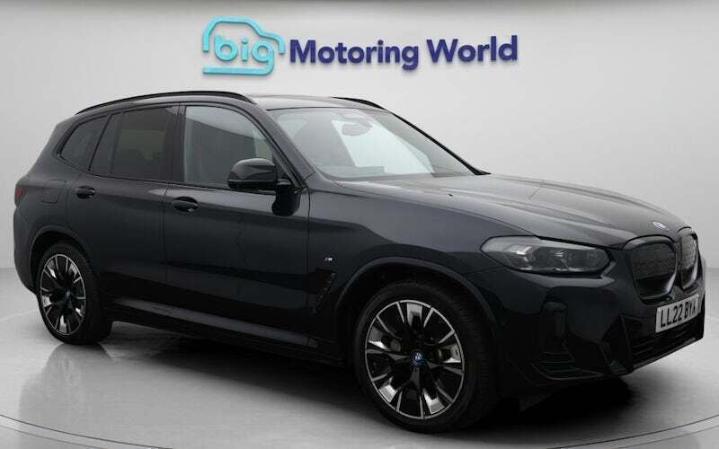 Used 2024 BMW iX3 M Sport SUV | £27,200 (Super price) - Image 1/4