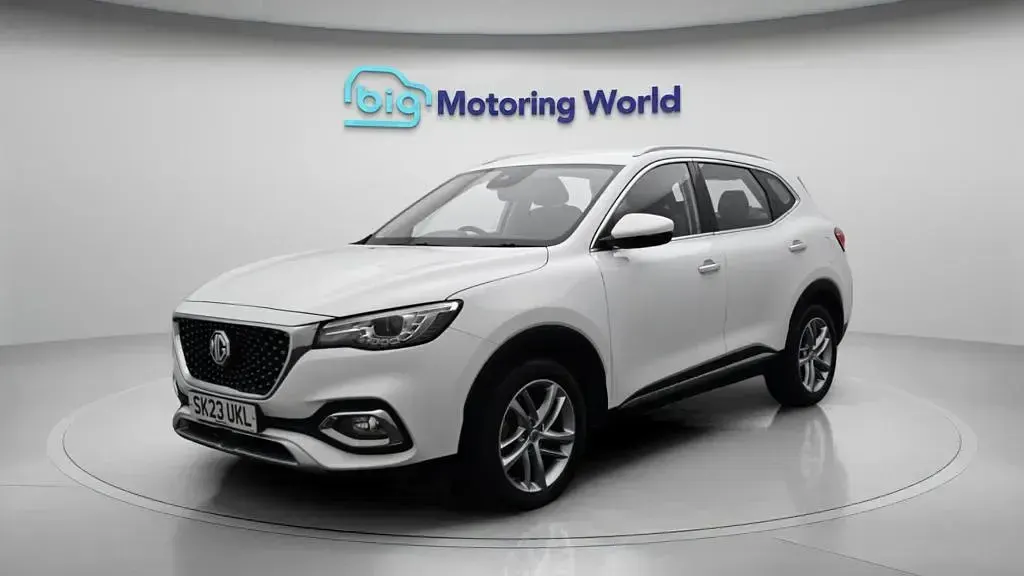 Used MG HS Excite 160 HP (117 kW) 2023 White SUV