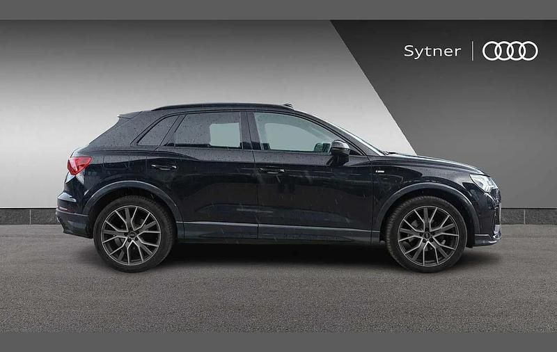 Used Audi Q3 Advanced 150 HP (110 kW) 2021 Black SUV