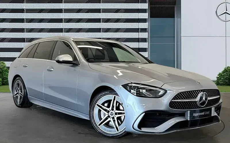 Used Mercedes C200 AMG line 204 HP (150 kW) 2024 Estate
