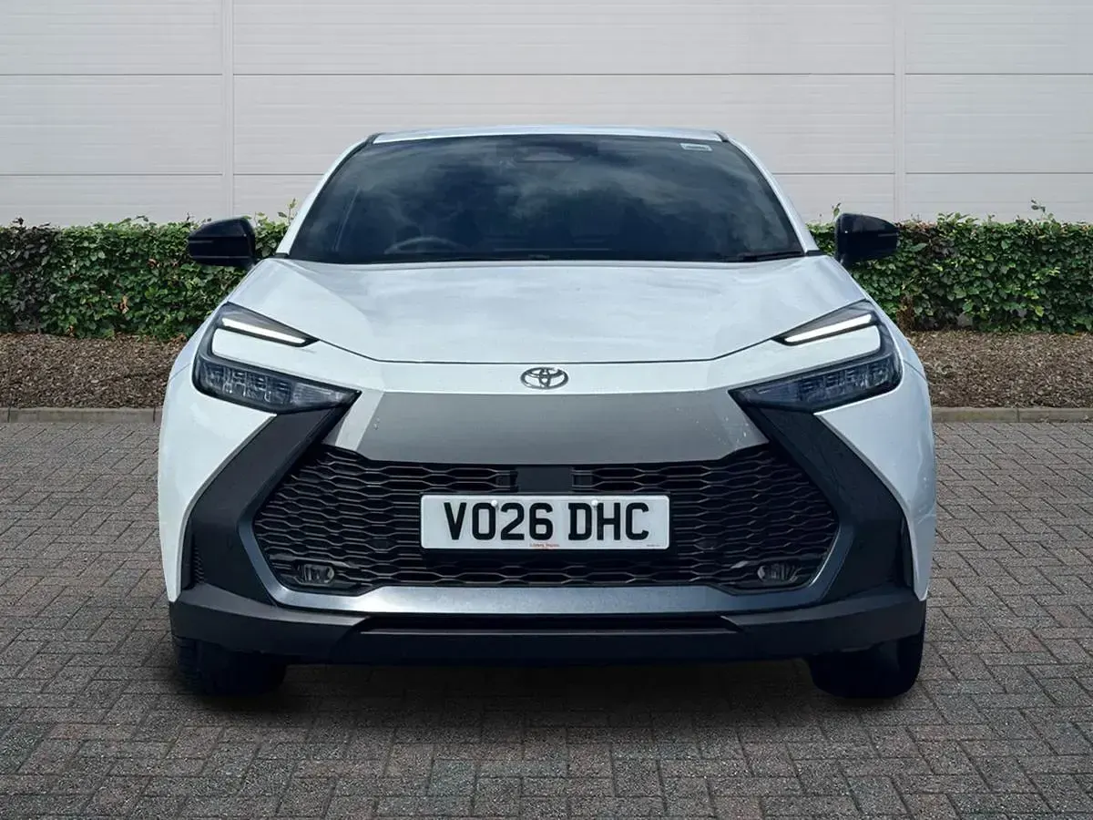 New Toyota C-HR Design 2026 White SUV