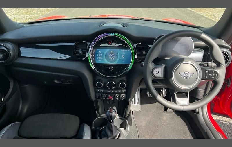 Used Mini Cooper Cabriolet Sport 134 HP (98 kW) 2023 Red Cabriolet