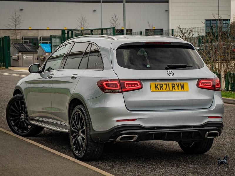 Used Mercedes GLC220 AMG Line Premium 2021 Silver Estate