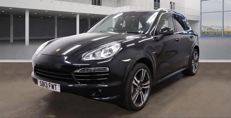 Used Porsche Cayenne 245 HP (180 kW) 2013 Black SUV