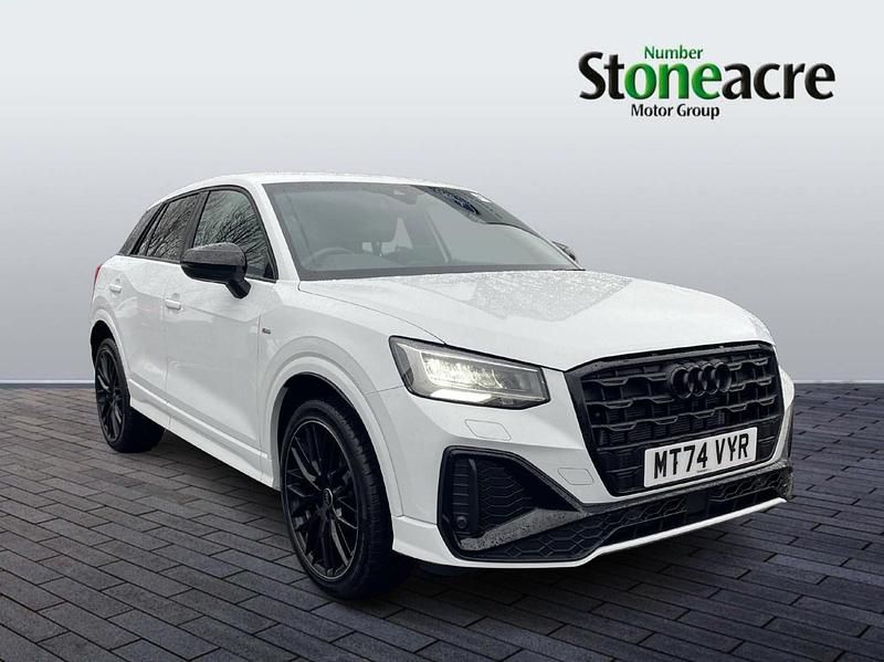 Used Audi Q2 Black Edition 150 HP (110 kW) 2025 White SUV
