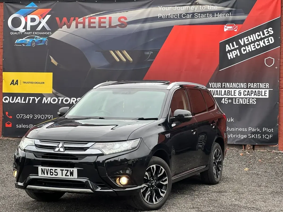Used Mitsubishi Outlander P-HEV 2016 Black Estate