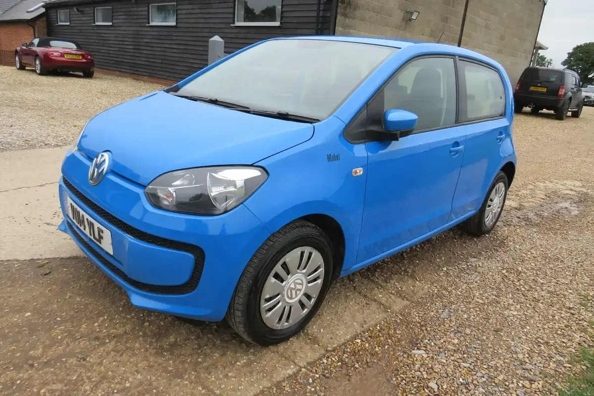 Used VW up! move up! 60 HP (44 kW) 2014 Blue Hatchback