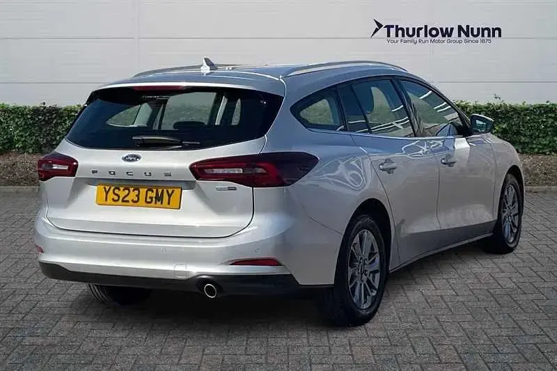 Used Ford Focus Titanium 125 HP (91 kW) 2023 Silver Estate