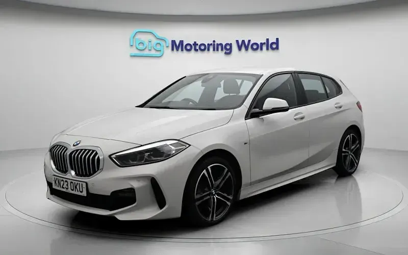 Used BMW 118 M Sport 136 HP (100 kW) 2023 White Hatchback