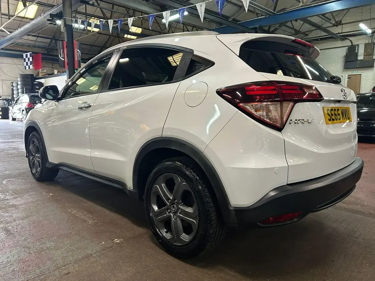 Used Honda HR-V EX 120 HP (88 kW) 2016 White SUV