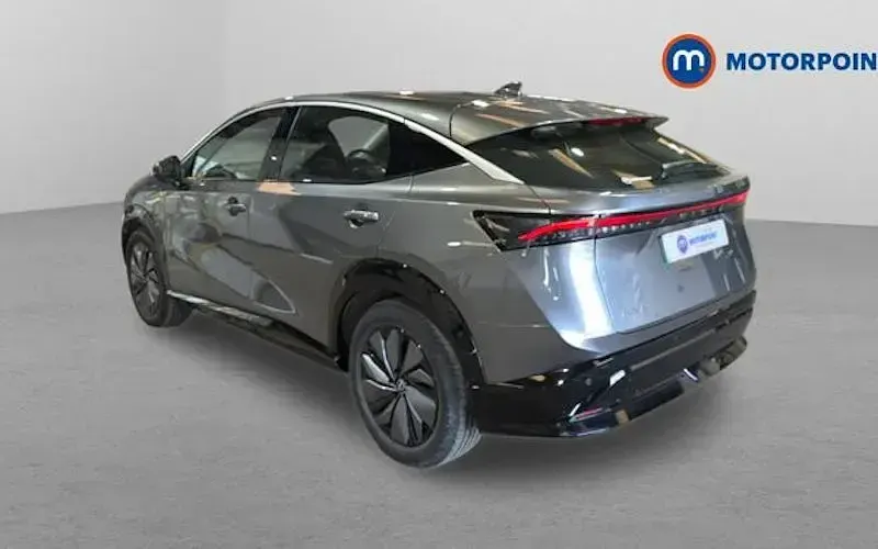 Usado Nissan Ariya 160 kW (218 CV) 2024 Gris SUV