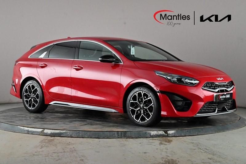 Used Kia ProCeed GT-Line 158 HP (116 kW) 2024 Red Estate