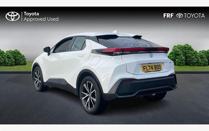 Used Toyota C-HR Design 140 HP (102 kW) 2025 SUV