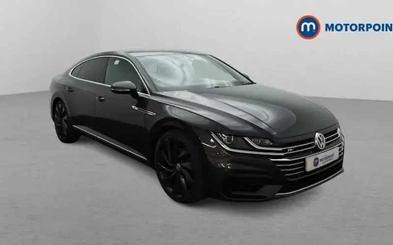 Used VW Arteon R-line 150 HP (110 kW) 2018 Hatchback