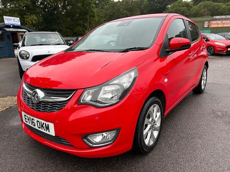 Red Used 2016 Vauxhall Viva Hatchback | £4,995 (Fair price) - Image 1/4