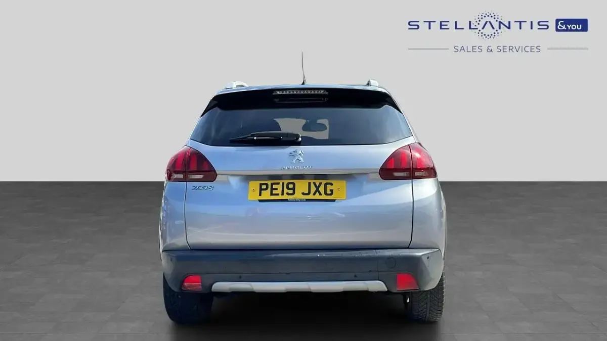 Used Peugeot 2008 Allure 129 HP (94 kW) 2019 Grey SUV