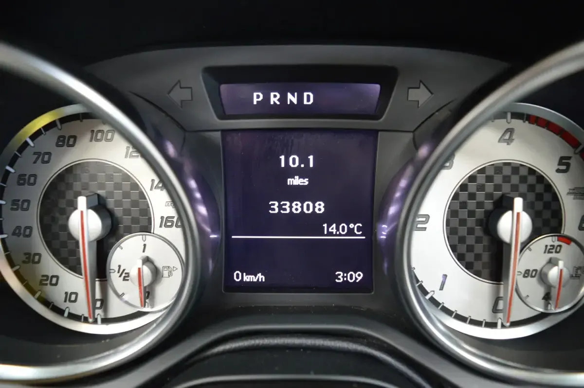 Used Mercedes SLK250 AMG 2014 White Cabriolet