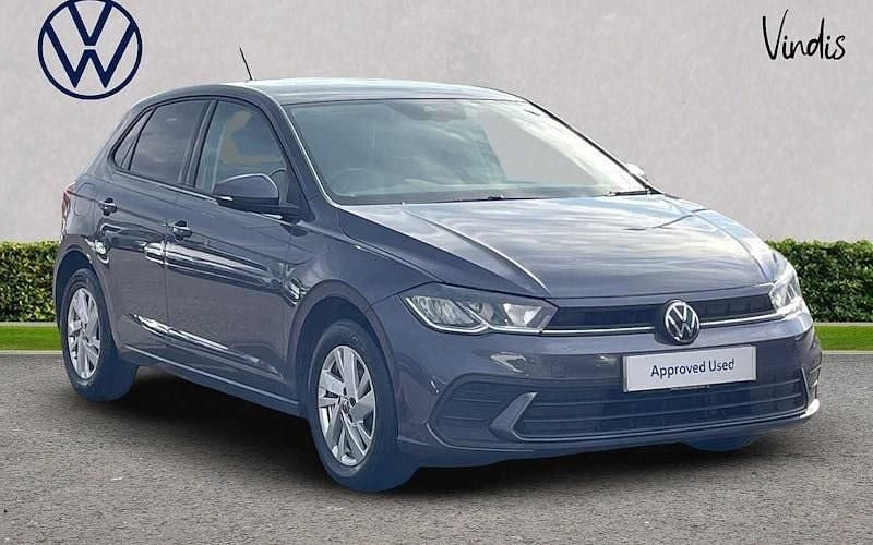 Used 2025 VW Polo Life Hatchback | £12,761 (Good price) - Image 1/4