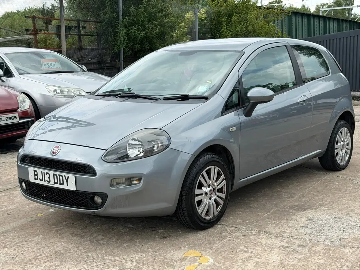 Used Fiat Punto Easy 77 HP (56 kW) 2013 Grey Hatchback