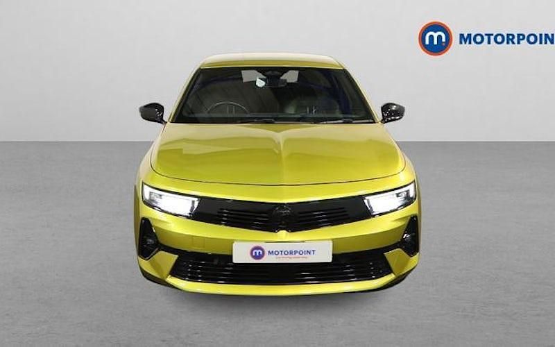 Used Vauxhall Astra 131 HP (96 kW) 2025 Hatchback