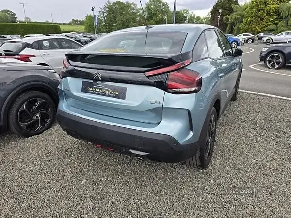 Used Citroën C4 110 HP (80 kW) 2021 Blue Hatchback