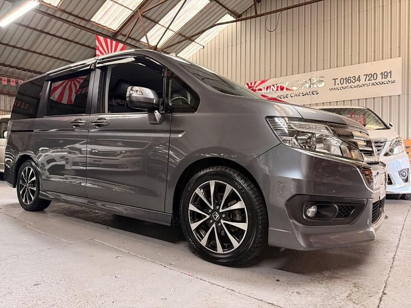 Used Honda Stepwgn Cool 2014 Grey MPV