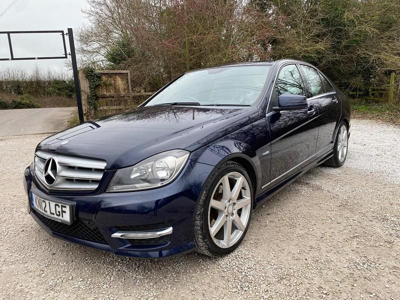 Używany Mercedes C220 2012 Niebieski Sedan/Limuzyna
