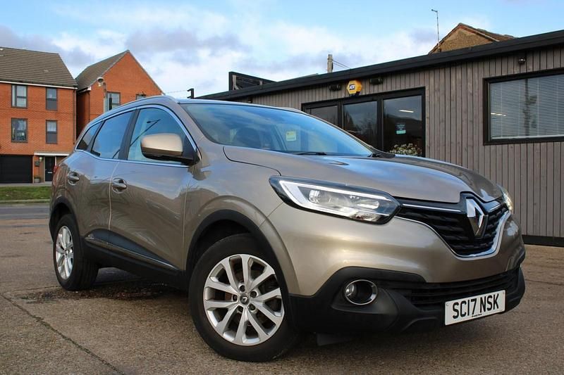 Used Renault Kadjar Dynamique 130 HP (95 kW) 2017 Beige SUV