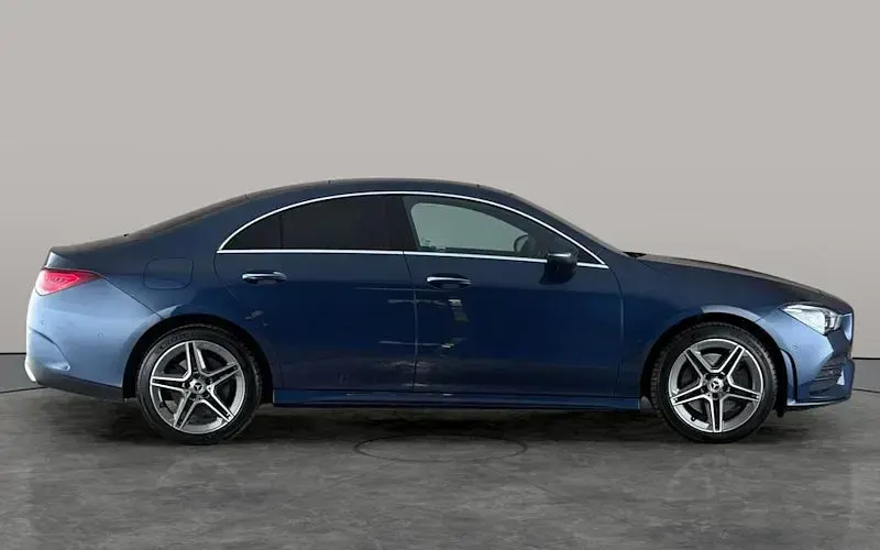 Used Mercedes E250 AMG line 218 HP (160 kW) 2022 Blue Sedan