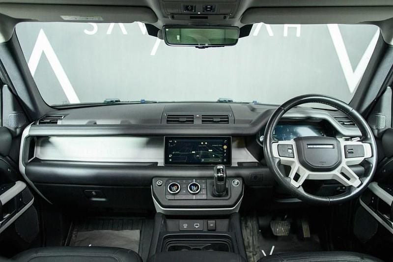 Used Land Rover Defender HSE 240 HP (176 kW) 2020 Grey SUV