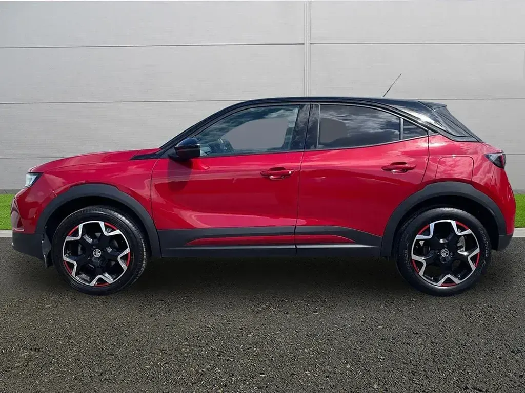 Second-hand Vauxhall Mokka 2023 Roșu SUV
