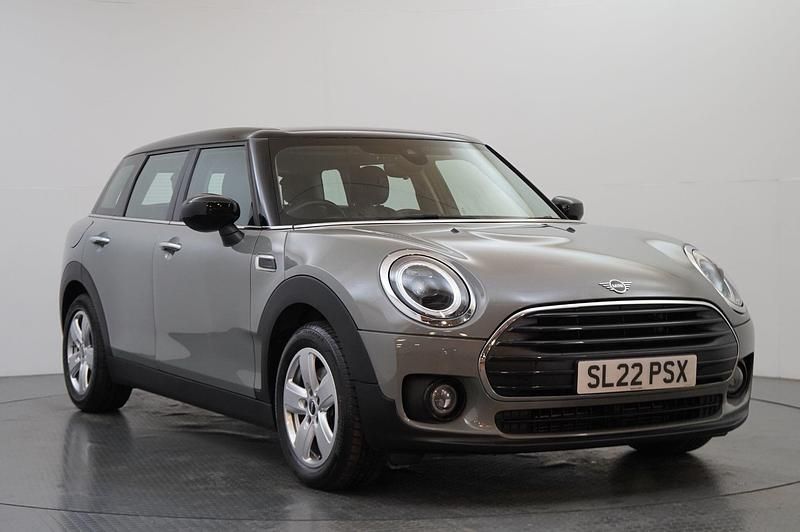 Used Mini Cooper Clubman Classic 134 HP (98 kW) 2022 Grey Estate
