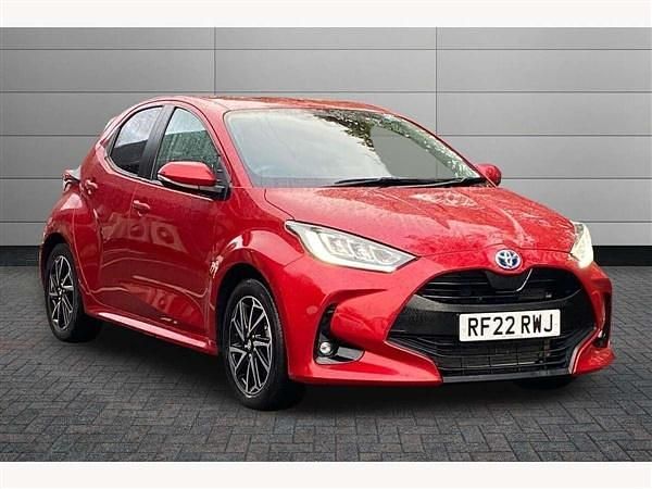Used 2022 Toyota Yaris Design Hatchback | £17,750 (Fair price) - Image 1/3