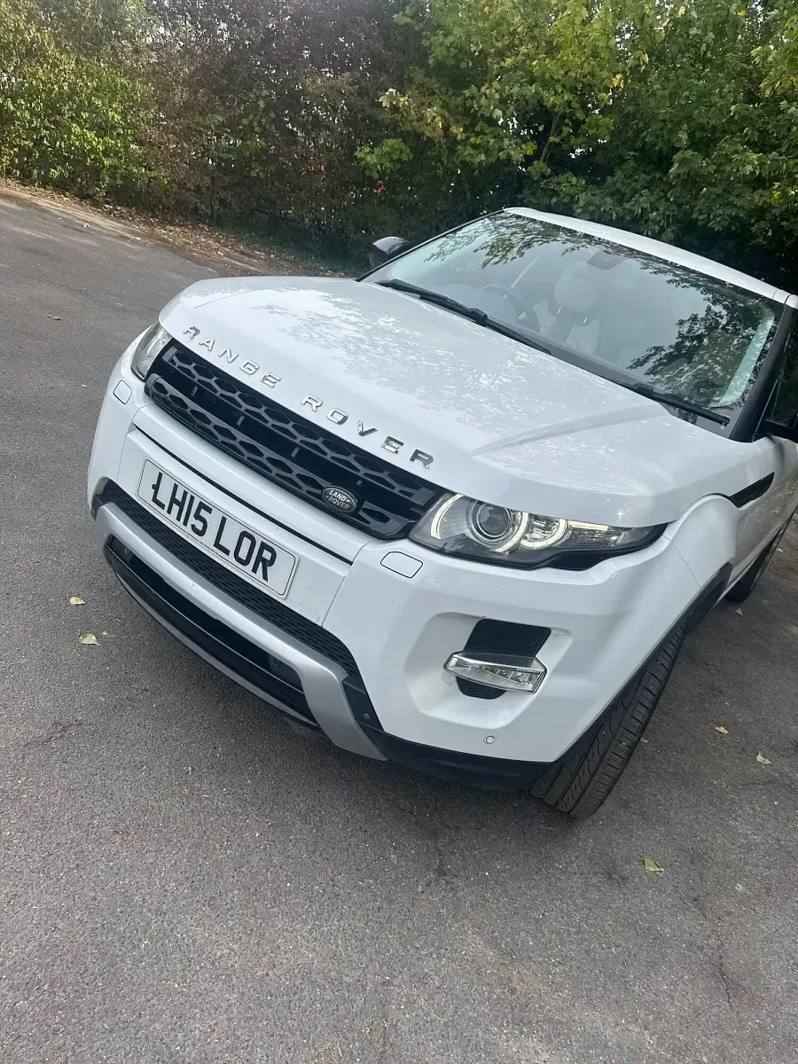 Used Land Rover Range Rover evoque Dynamic 2015 White Estate