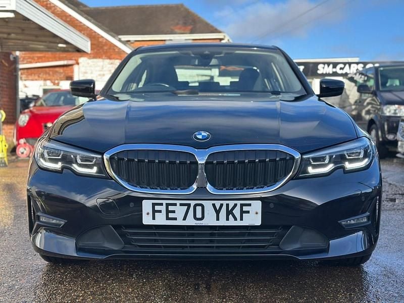 Used BMW 318 Comfort Edition 2020 Black Sedan