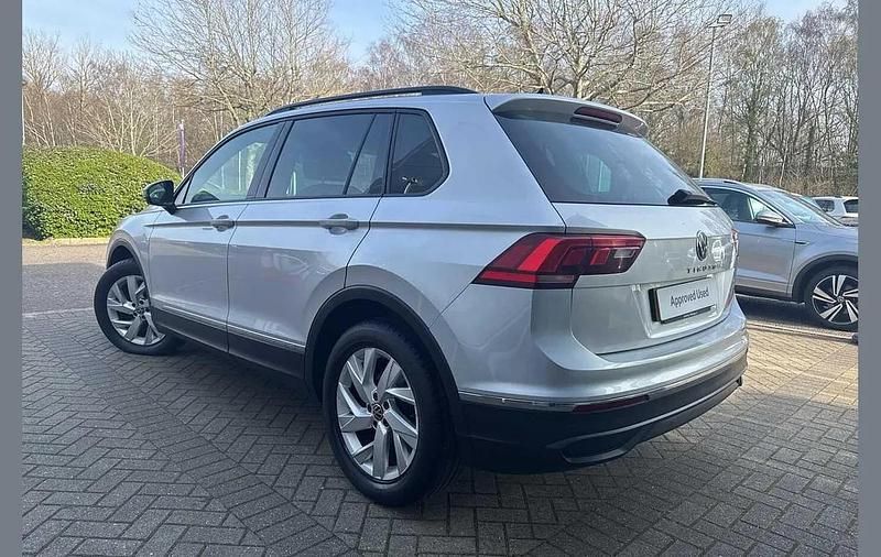 Used VW Tiguan Life 150 HP (110 kW) 2022 Silver SUV