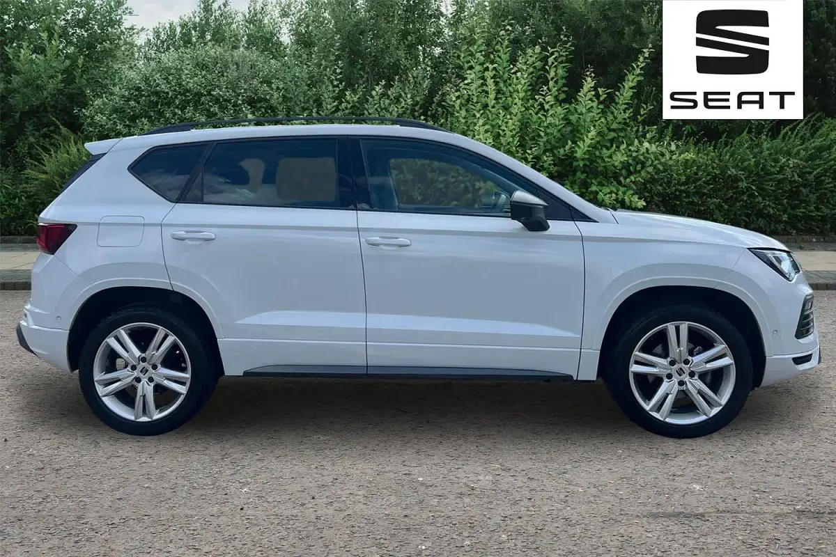Used Seat Ateca FR 150 HP (110 kW) 2024 White SUV