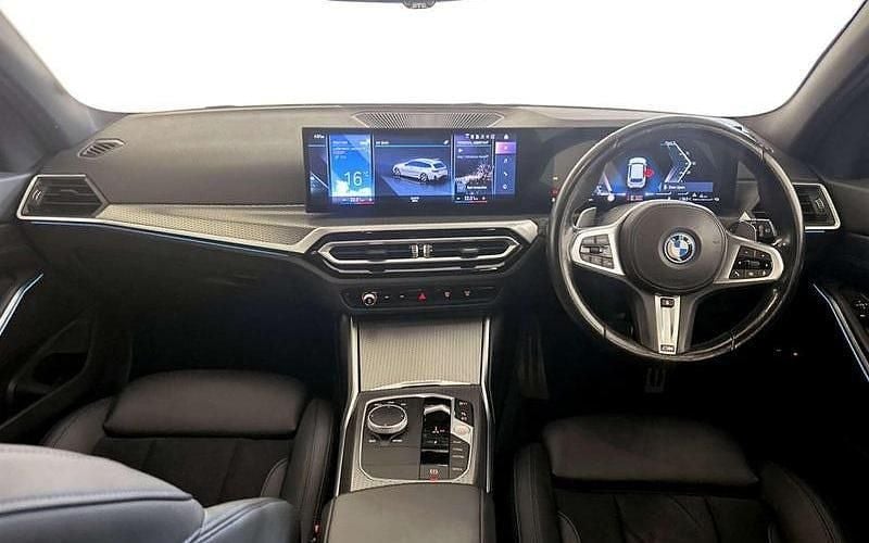 Used BMW 330e M Sport 292 HP (214 kW) 2024 Estate