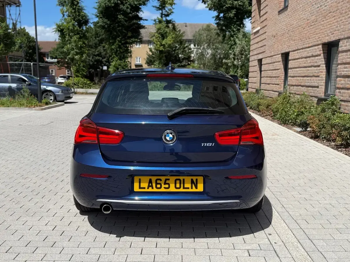 Used BMW 118 2015 Blue Hatchback