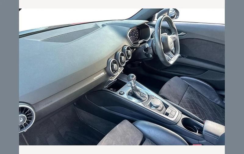 Used Audi TT Roadster S-Line 197 HP (144 kW) 2019 Grey Cabriolet