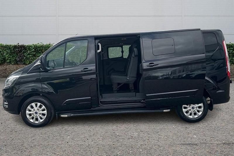 Used Ford Transit Custom Limited 130 HP (95 kW) 2021 Black Van