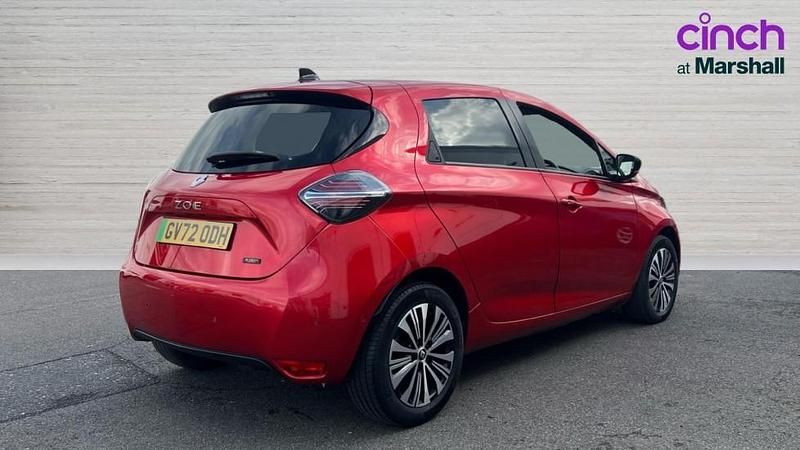 Used Renault Zoe Techno 98 kW (134 HP) 2022 Red Hatchback