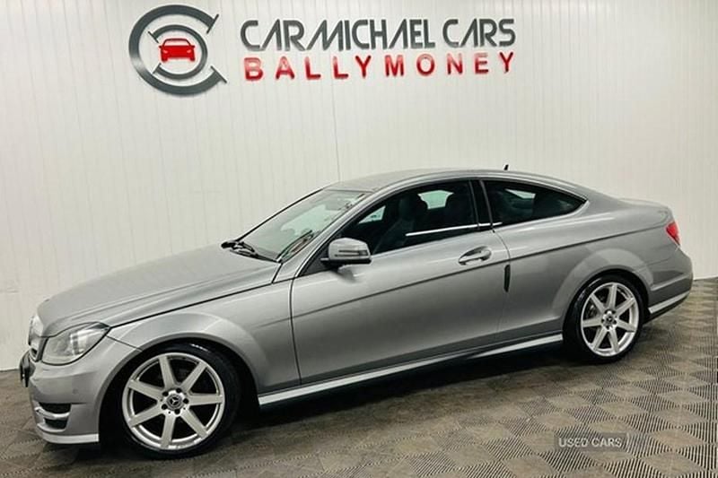 Used Mercedes C220 AMG 170 HP (125 kW) 2014 Silver Coupe