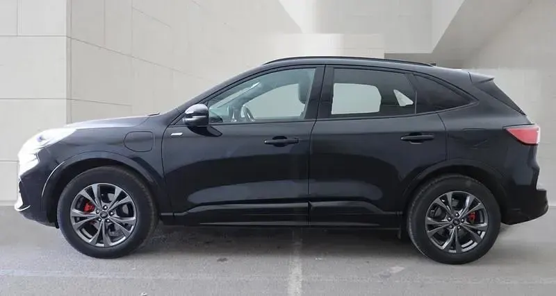 Usado Ford Kuga ST-Line 2023 Preto SUV