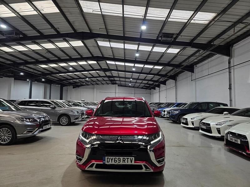 Used Mitsubishi Outlander P-HEV 2020 Red SUV