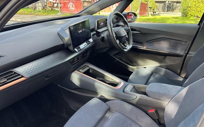 Used Cupra Born e-Boost 169 kW (230 HP) 2024 Hatchback