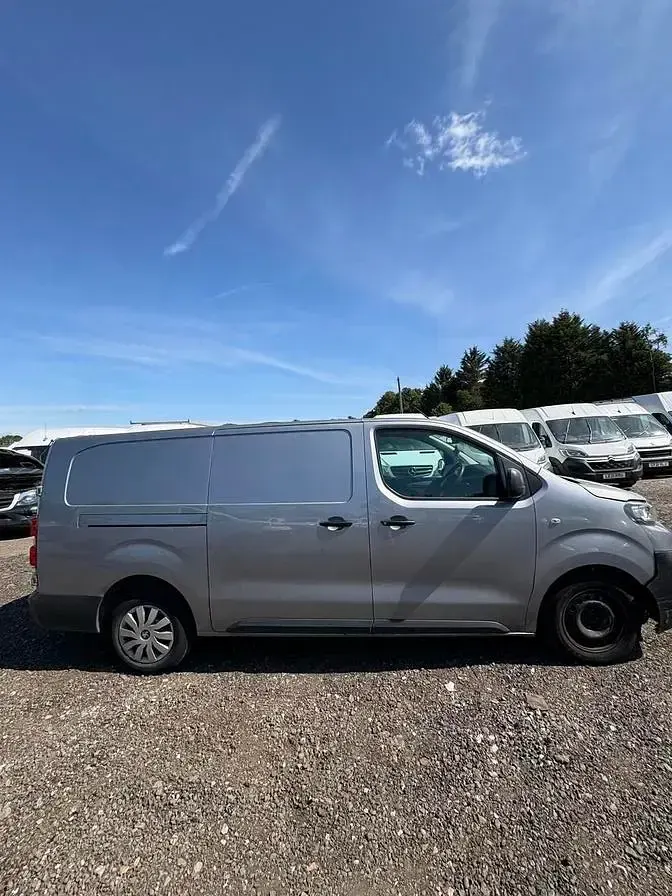 Used Peugeot Expert 2019 Grey Van